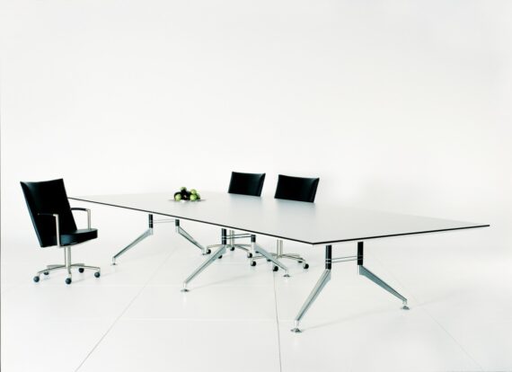 18370 A4 02 1156×840