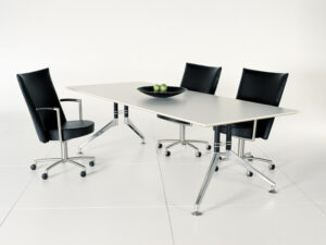 figure11 2400mm iso with chairs
