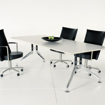 figure11 2400mm iso with chairs